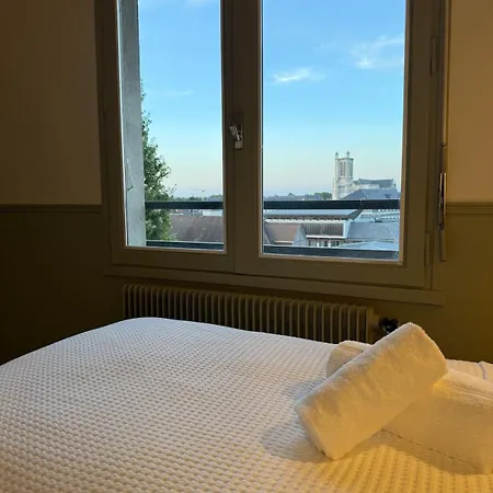 Le Poincare Appartement *